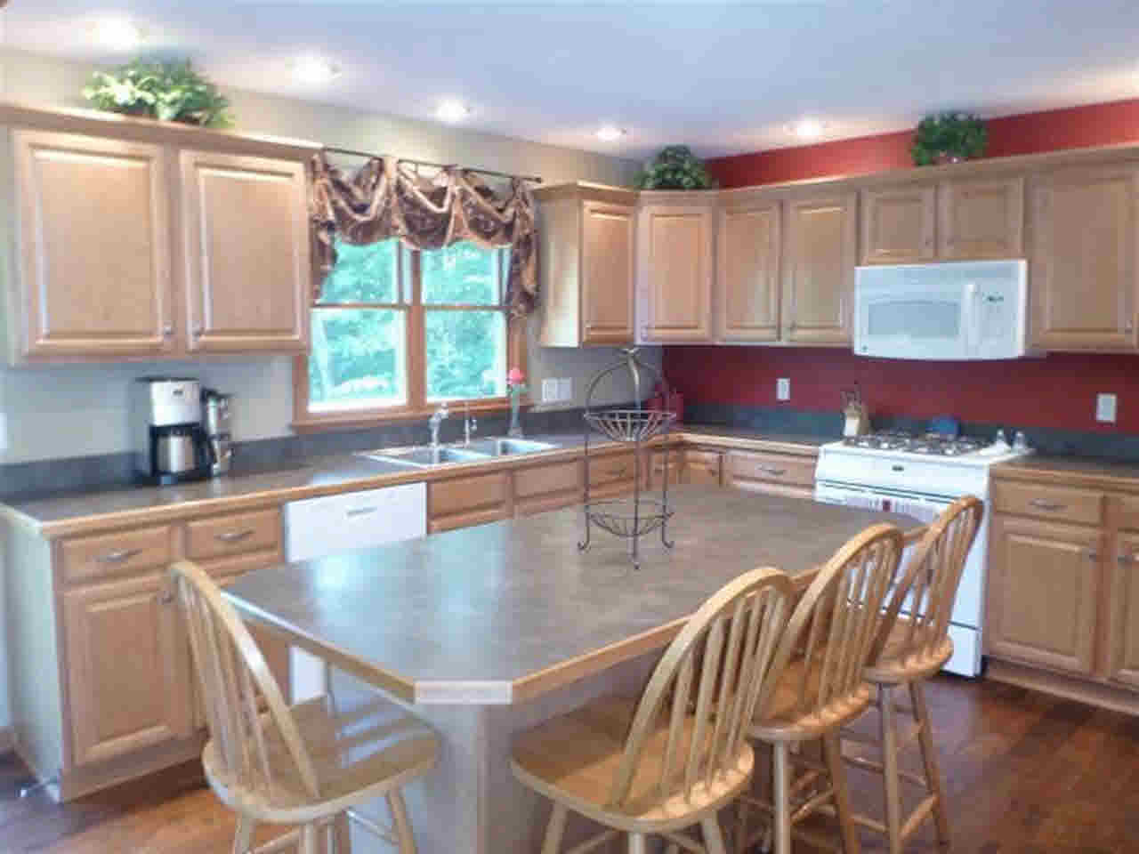 55628 Nadelhorn Pl, Middlebury, IN 46540 photo 10