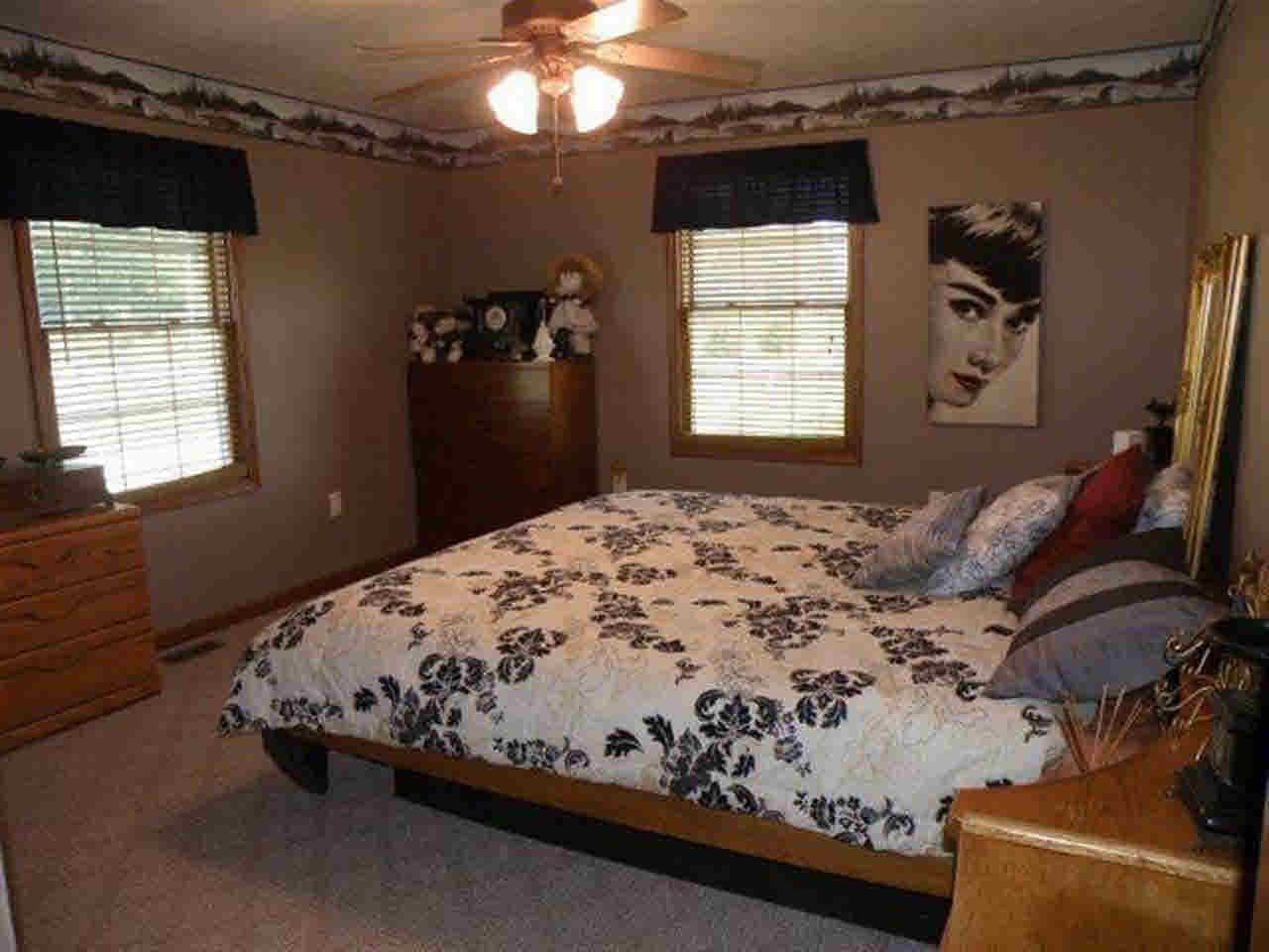 2455 3b Rd, Bremen, IN 46506 photo 9