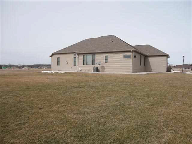 20084 Stone Creek Dr, Goshen, IN 46528 photo 28