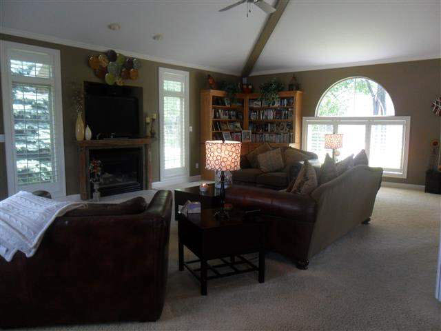 21439 Cheri Ln, Bristol, IN 46507 photo 9