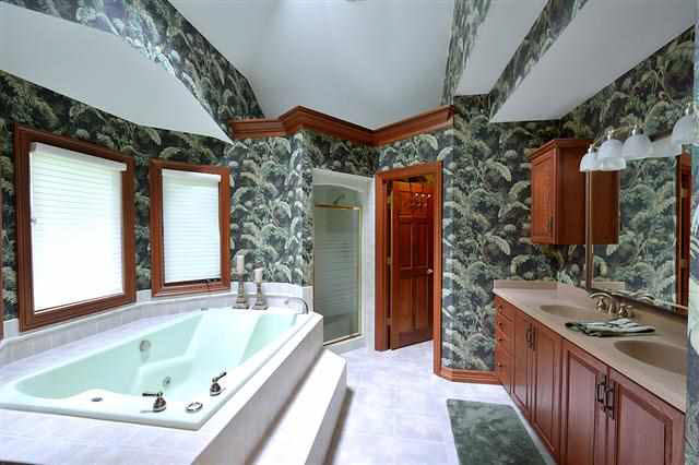 53071 Monterey Dr, Bristol, IN 46507 photo 13