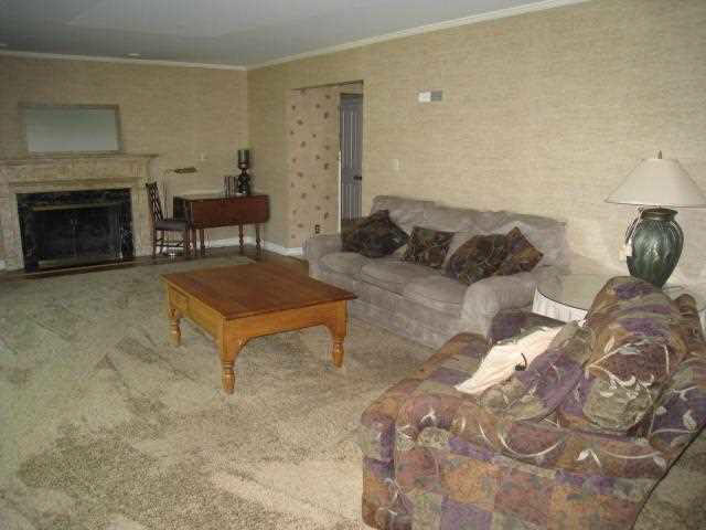 1609 Greenleaf Blvd, Elkhart, IN 46514 photo 7