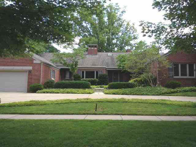1609 Greenleaf Blvd, Elkhart, IN 46514 photo 1