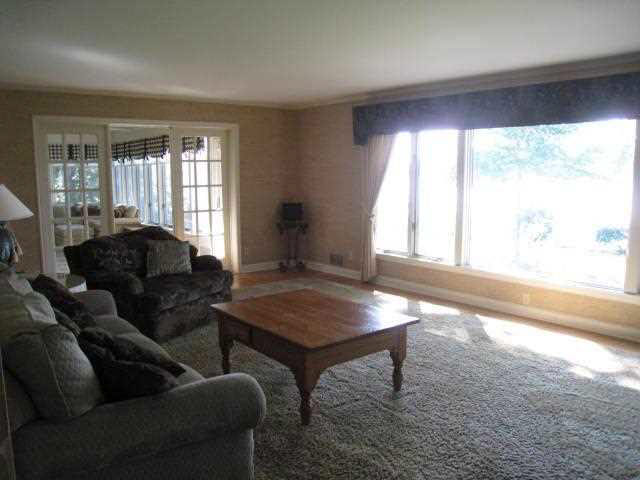 1609 Greenleaf Blvd, Elkhart, IN 46514 photo 8