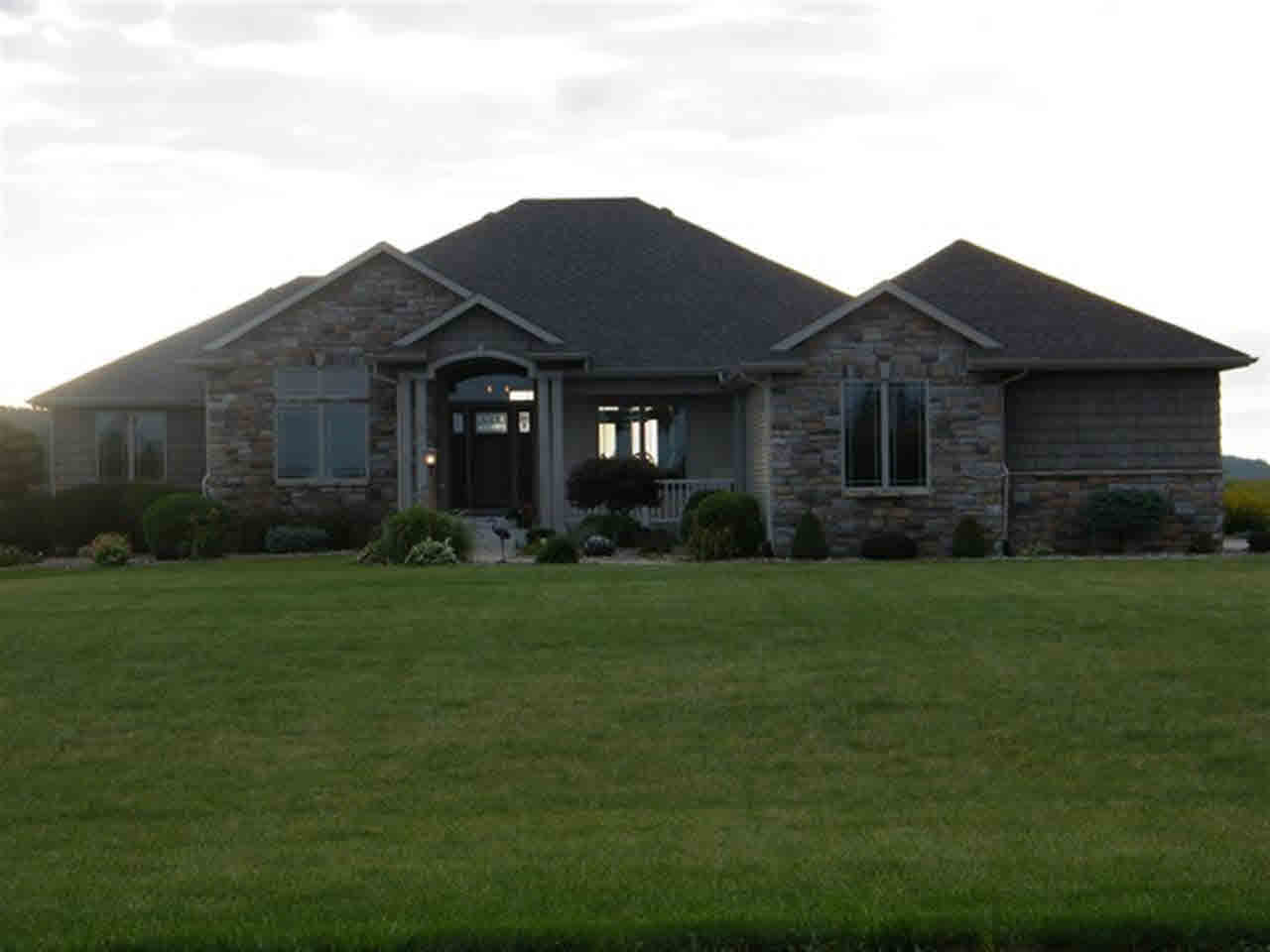 61410 Elm Rd, Mishawaka, IN 46544 photo 1