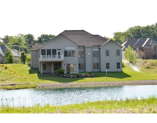 51081 Kerry Glen Dr, South Bend, IN 46637 photo 2