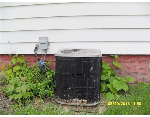 1630 Webster St, South Bend, IN 46613 photo 10