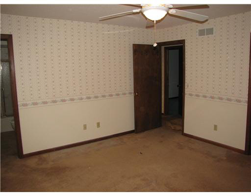 10252 Golden Wheat Dr, Granger, IN 46530 photo 16