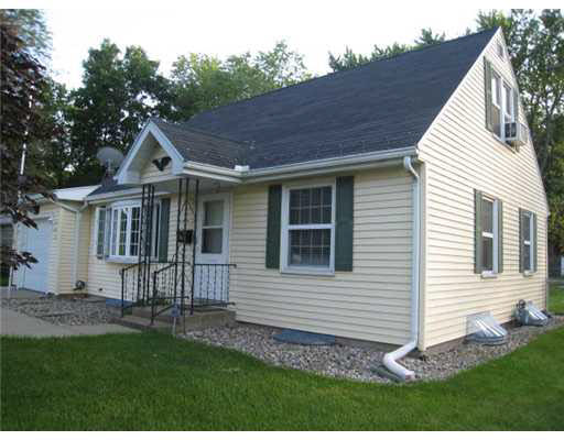 847 Garden Ln, South Bend, IN 46619 photo 2