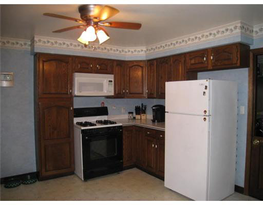 847 Garden Ln, South Bend, IN 46619 photo 5
