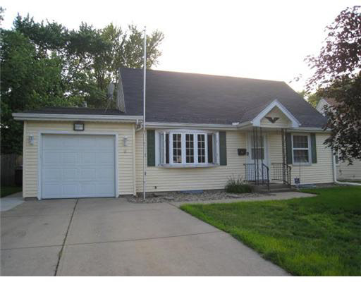 847 Garden Ln, South Bend, IN 46619 photo 1