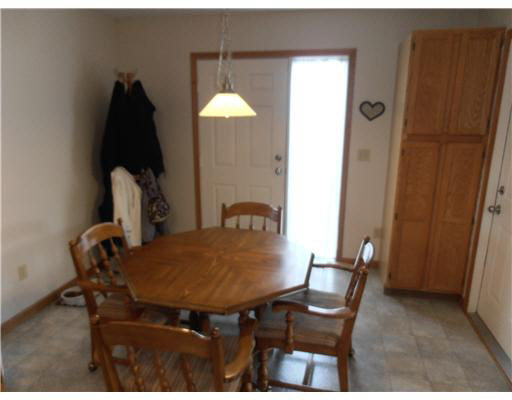 51432 Righter Ln, South Bend, IN 46628 photo 11
