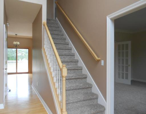15021 Longbridge Dr, Granger, IN 46530 photo 2