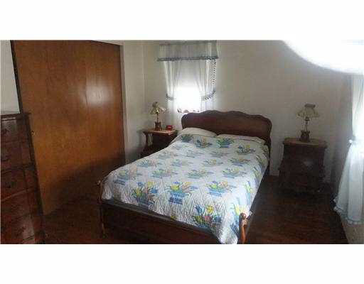 919 Liberty Dr, Mishawaka, IN 46545 photo 8