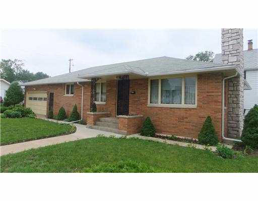 919 Liberty Dr, Mishawaka, IN 46545 photo 1
