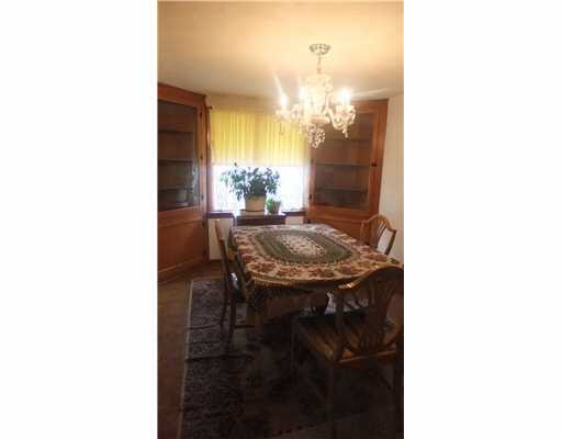 919 Liberty Dr, Mishawaka, IN 46545 photo 4