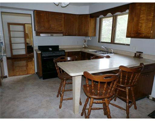 57320 Alan Rd, South Bend, IN 46619 photo 2