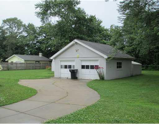 10768 Fairview Ave, Osceola, IN 46561 photo 13