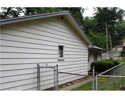 3803 Brentwood Dr, South Bend, IN 46628 photo 15