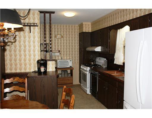 3803 Brentwood Dr, South Bend, IN 46628 photo 3