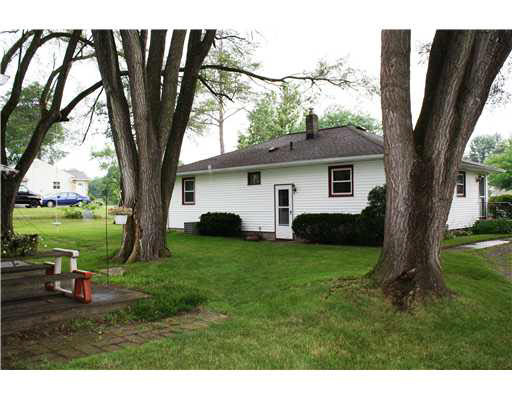 19180 Palisade Ave, South Bend, IN 46637 photo 5