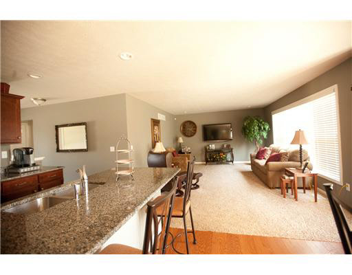 1312 Deluna Way, South Bend, IN 46614 photo 2