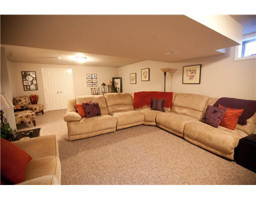 1312 Deluna Way, South Bend, IN 46614 photo 5