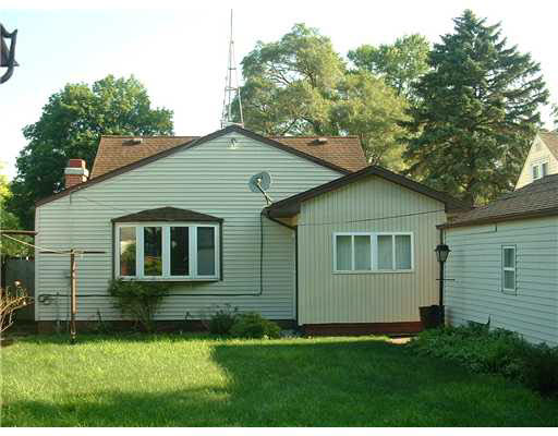 4516 Meadow Ln, South Bend, IN 46619 photo 12