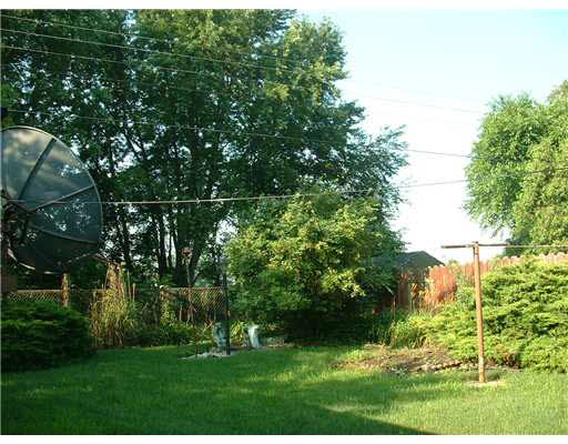 4516 Meadow Ln, South Bend, IN 46619 photo 11