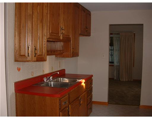4516 Meadow Ln, South Bend, IN 46619 photo 3