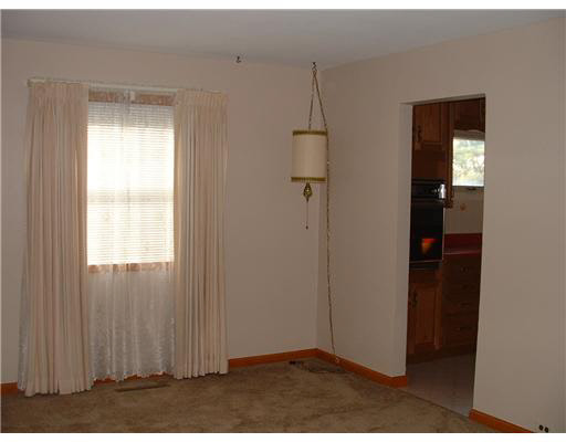 4516 Meadow Ln, South Bend, IN 46619 photo 5