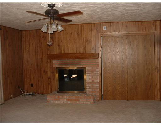 4516 Meadow Ln, South Bend, IN 46619 photo 6
