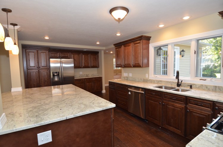 15670 Hearthstone Dr, Mishawaka, IN 46545 photo 8