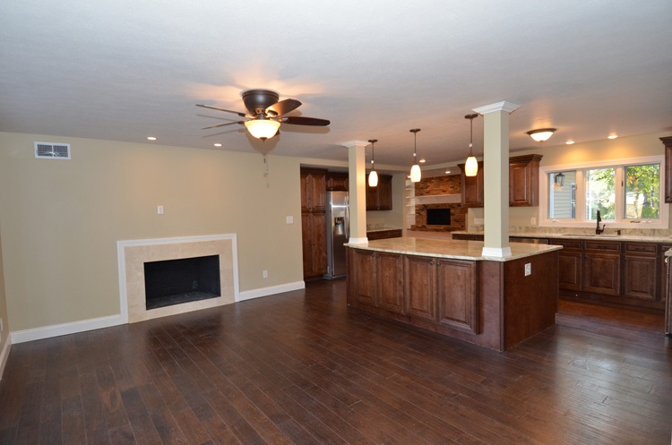 15670 Hearthstone Dr, Mishawaka, IN 46545 photo 3