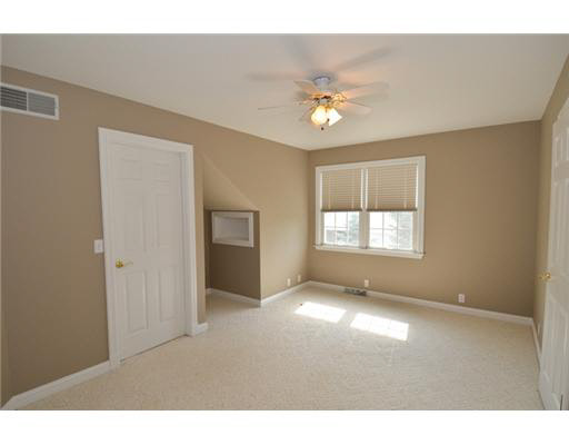 52562 Spring Valley Ln, Granger, IN 46530 photo 12