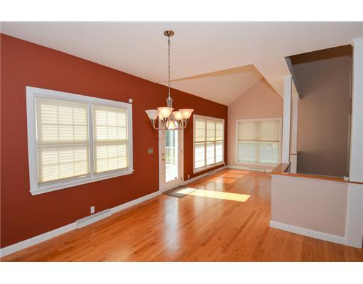 52562 Spring Valley Ln, Granger, IN 46530 photo 5