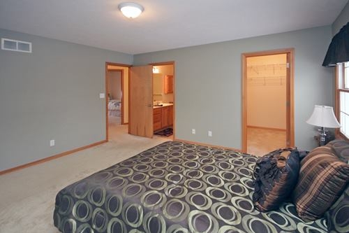 3451 Sandwood Dr, South Bend, IN 46628 photo 12