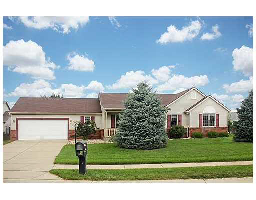 3451 Sandwood Dr, South Bend, IN 46628 photo 1
