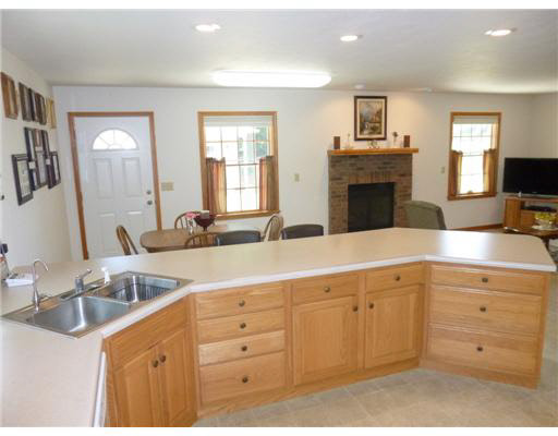 24120 Roosevelt Rd, South Bend, IN 46614 photo 6