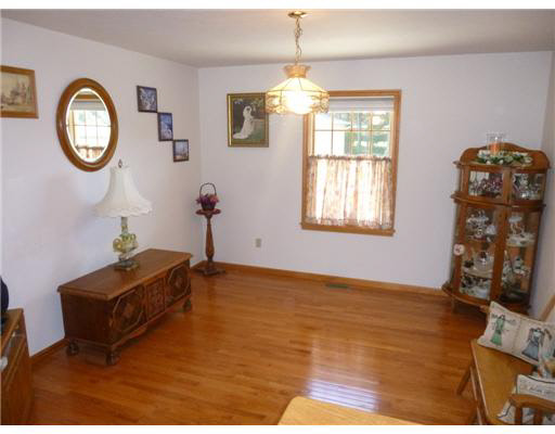24120 Roosevelt Rd, South Bend, IN 46614 photo 11