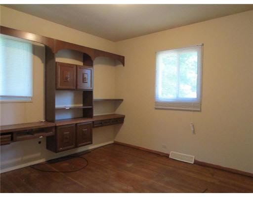 5101 Greenleaf Ln, South Bend, IN 46619 photo 15