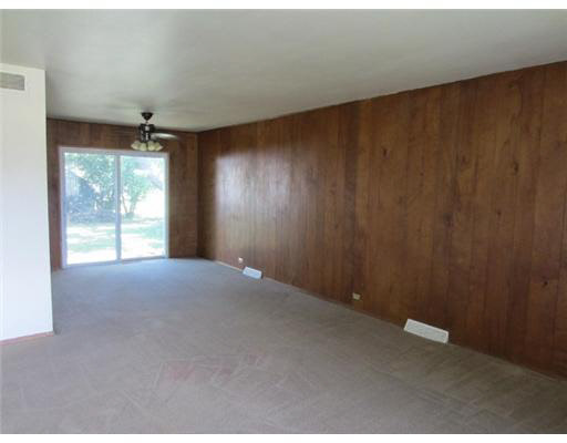 5101 Greenleaf Ln, South Bend, IN 46619 photo 8