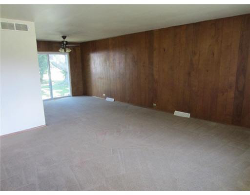 5101 Greenleaf Ln, South Bend, IN 46619 photo 5