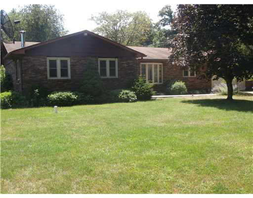 22188 Silver Springs Dr, South Bend, IN 46628 photo 1