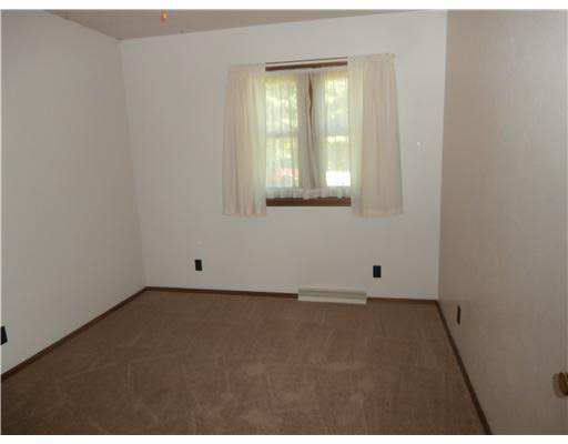 22188 Silver Springs Dr, South Bend, IN 46628 photo 9