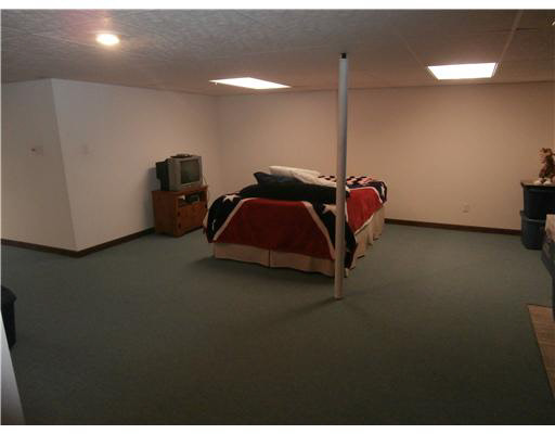 22188 Silver Springs Dr, South Bend, IN 46628 photo 16