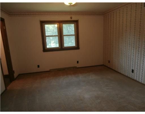 22188 Silver Springs Dr, South Bend, IN 46628 photo 10