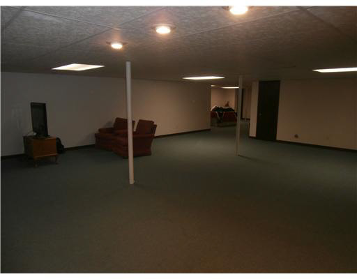22188 Silver Springs Dr, South Bend, IN 46628 photo 14