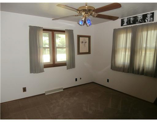 22188 Silver Springs Dr, South Bend, IN 46628 photo 8
