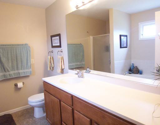 51369 Milan Ct, South Bend, IN 46637 photo 10